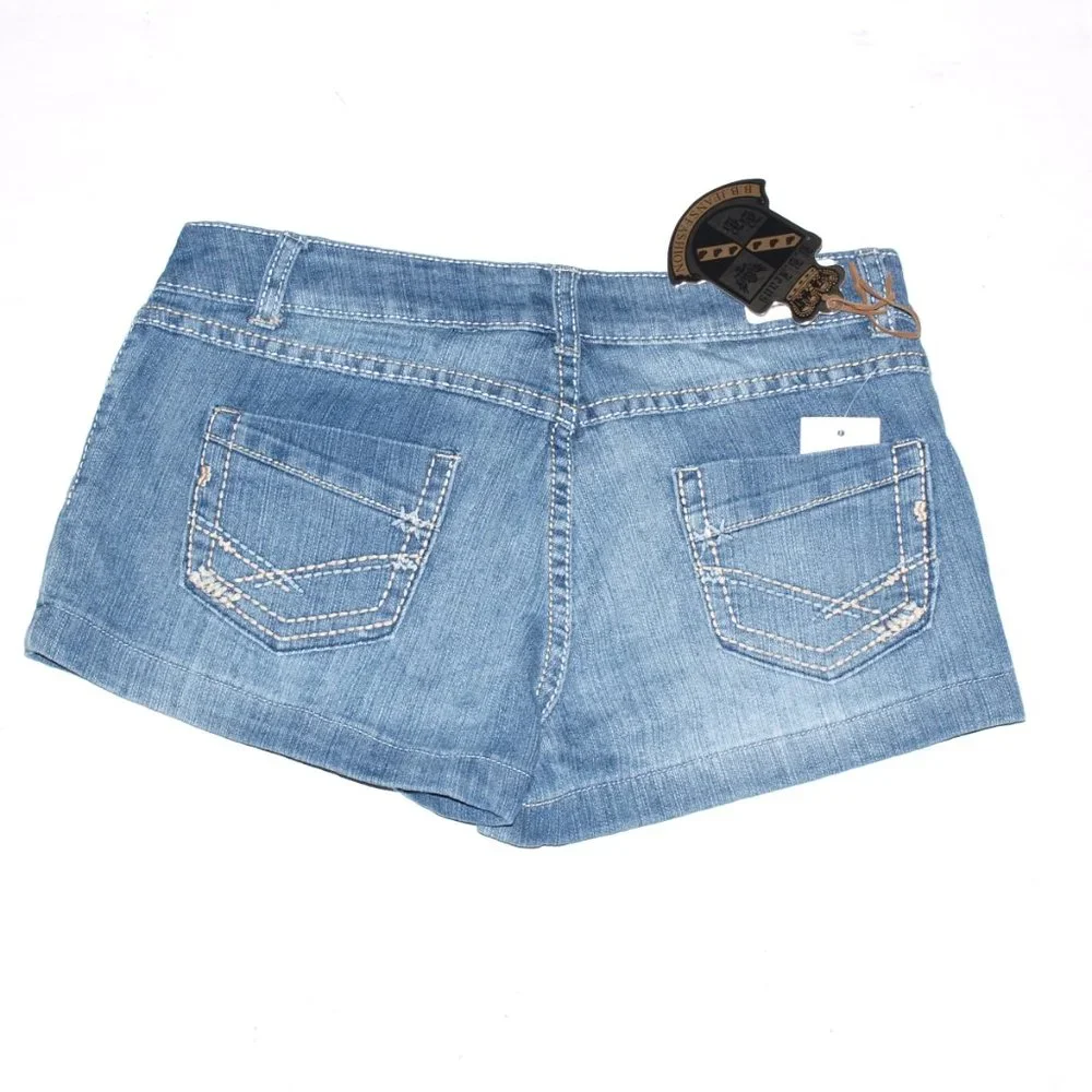 B.B Jeans waist 32